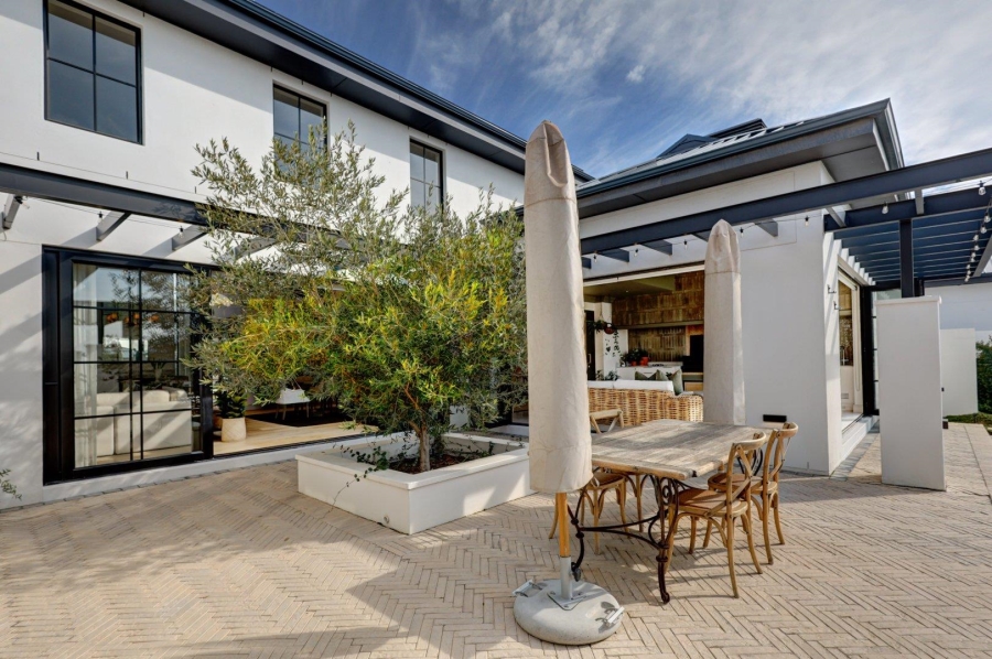4 Bedroom Property for Sale in Clara Anna Fontein Western Cape